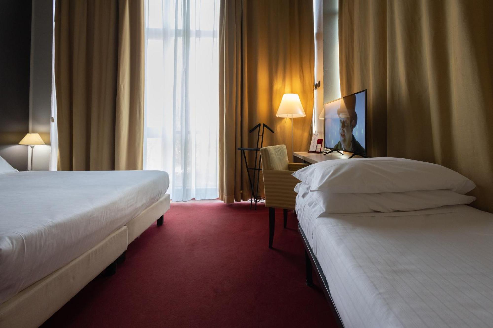 Art Hotel Olympic Турин Екстер'єр фото